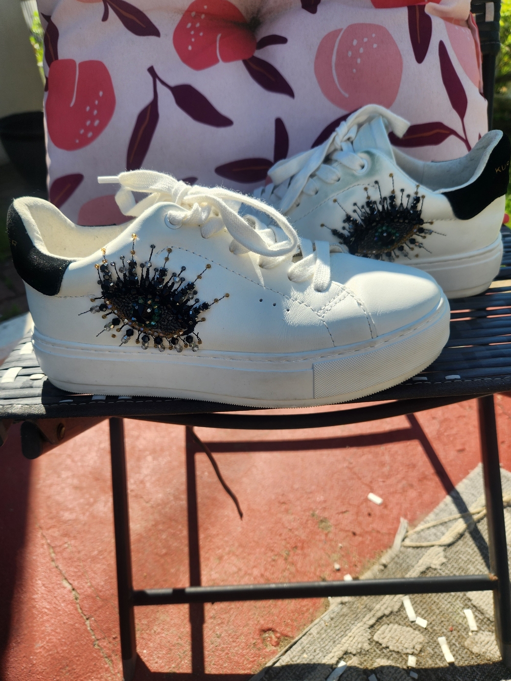 Kurt Geiger Eye Accent White Women's Embellished Sneakers Size 6 - Picture 8 of 11
